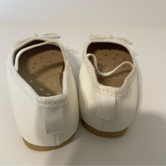 Toddler Girls' Nora Slip-On Ballet Flats White - Cat & Jack™ 5 - Picture 7 of 10
